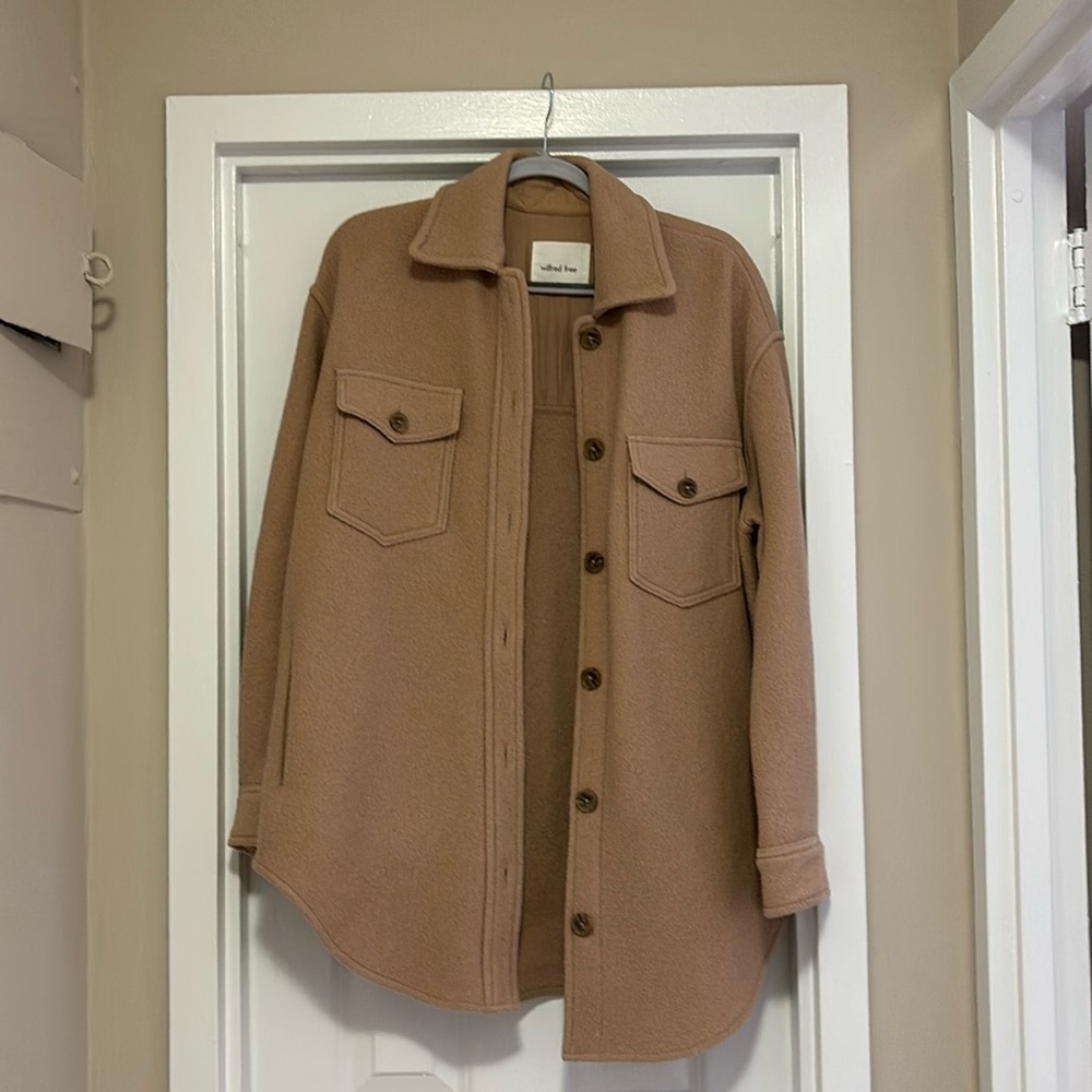 Aritzia Wilfred Shirt Coat
